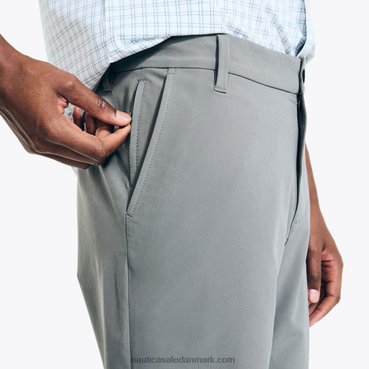 navtech 8,5\" slim fit shorts med flad front tin grå Nautica PZ4T412 Mænd